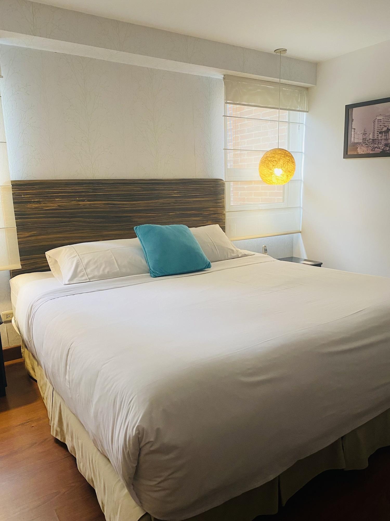 בוגוטה Hotel Retiro 84 By Mij מראה חיצוני תמונה