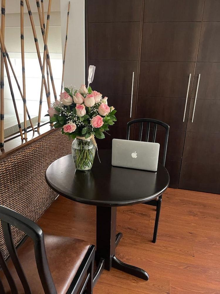 בוגוטה Hotel Retiro 84 By Mij מראה חיצוני תמונה