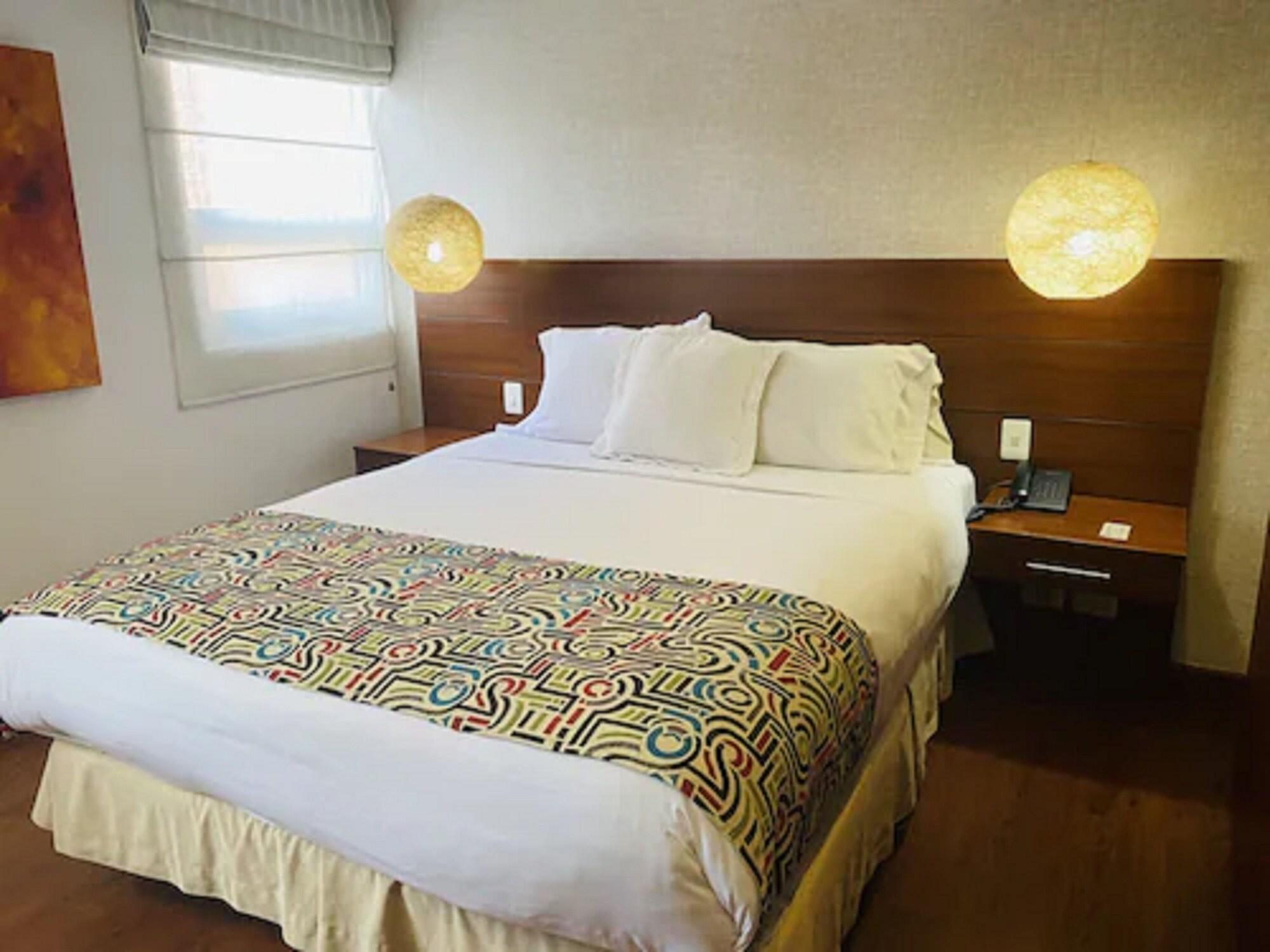 בוגוטה Hotel Retiro 84 By Mij מראה חיצוני תמונה